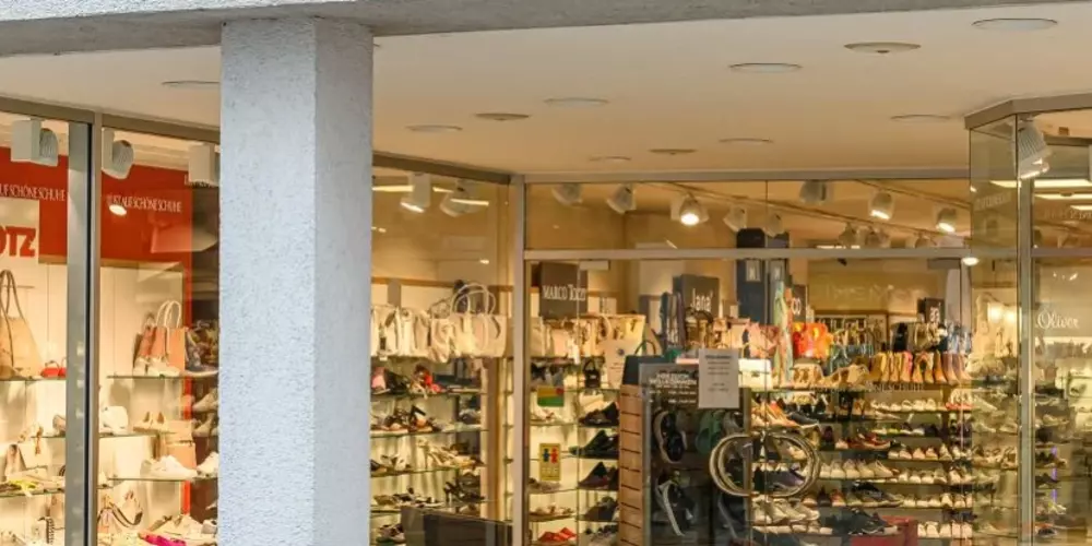 Schuh Grotz